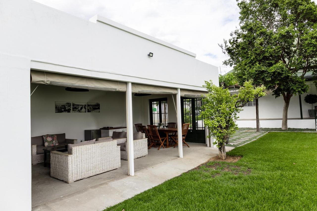Victorian Square Guesthouse Graaff-Reinet المظهر الخارجي الصورة