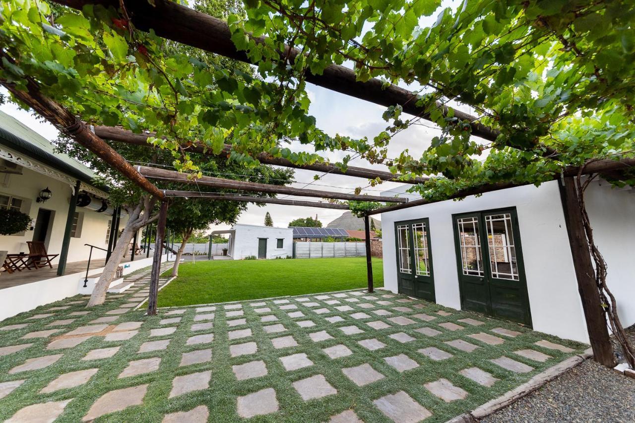 Victorian Square Guesthouse Graaff-Reinet المظهر الخارجي الصورة