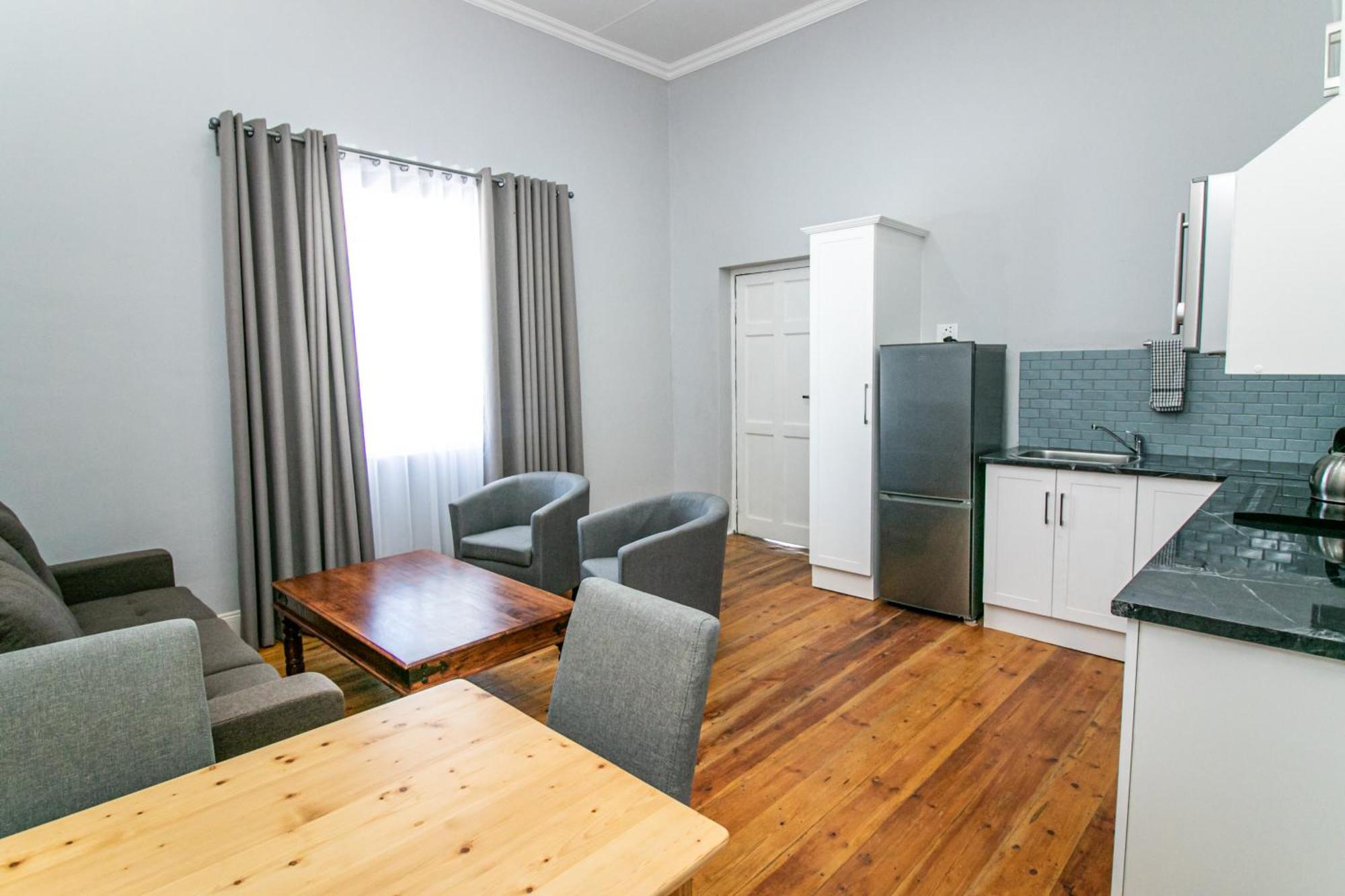 Victorian Square Guesthouse Graaff-Reinet المظهر الخارجي الصورة