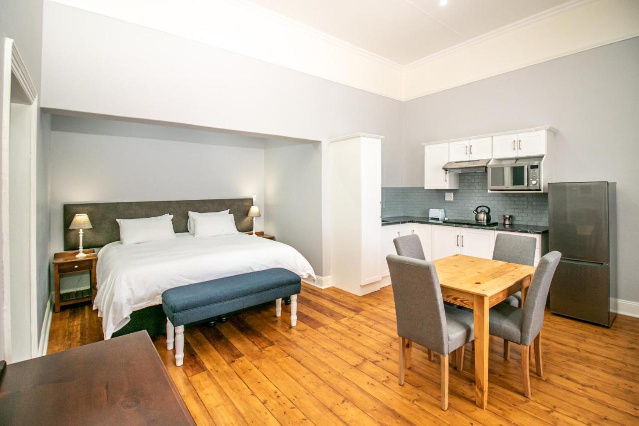 Victorian Square Guesthouse Graaff-Reinet المظهر الخارجي الصورة