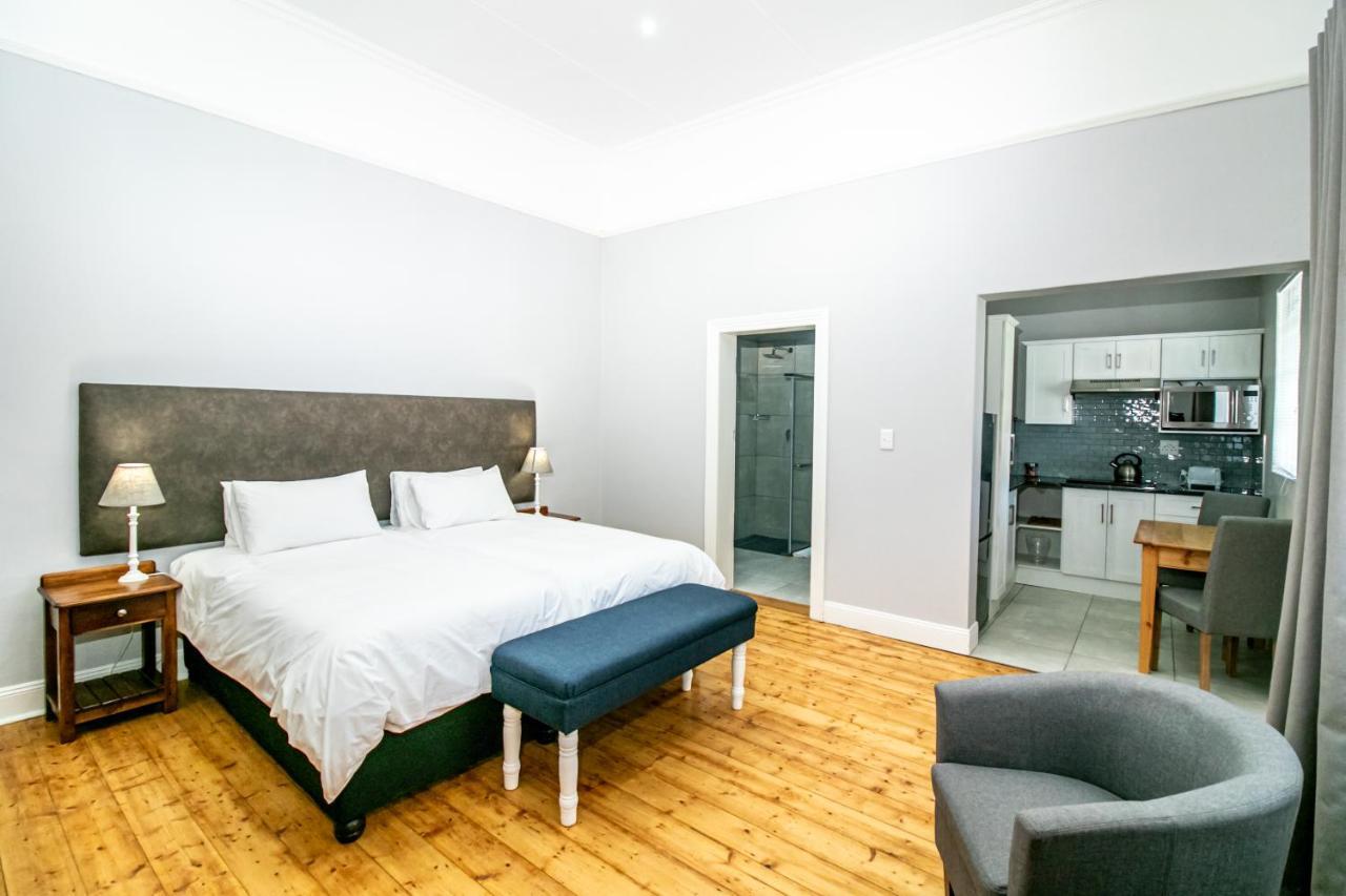 Victorian Square Guesthouse Graaff-Reinet المظهر الخارجي الصورة