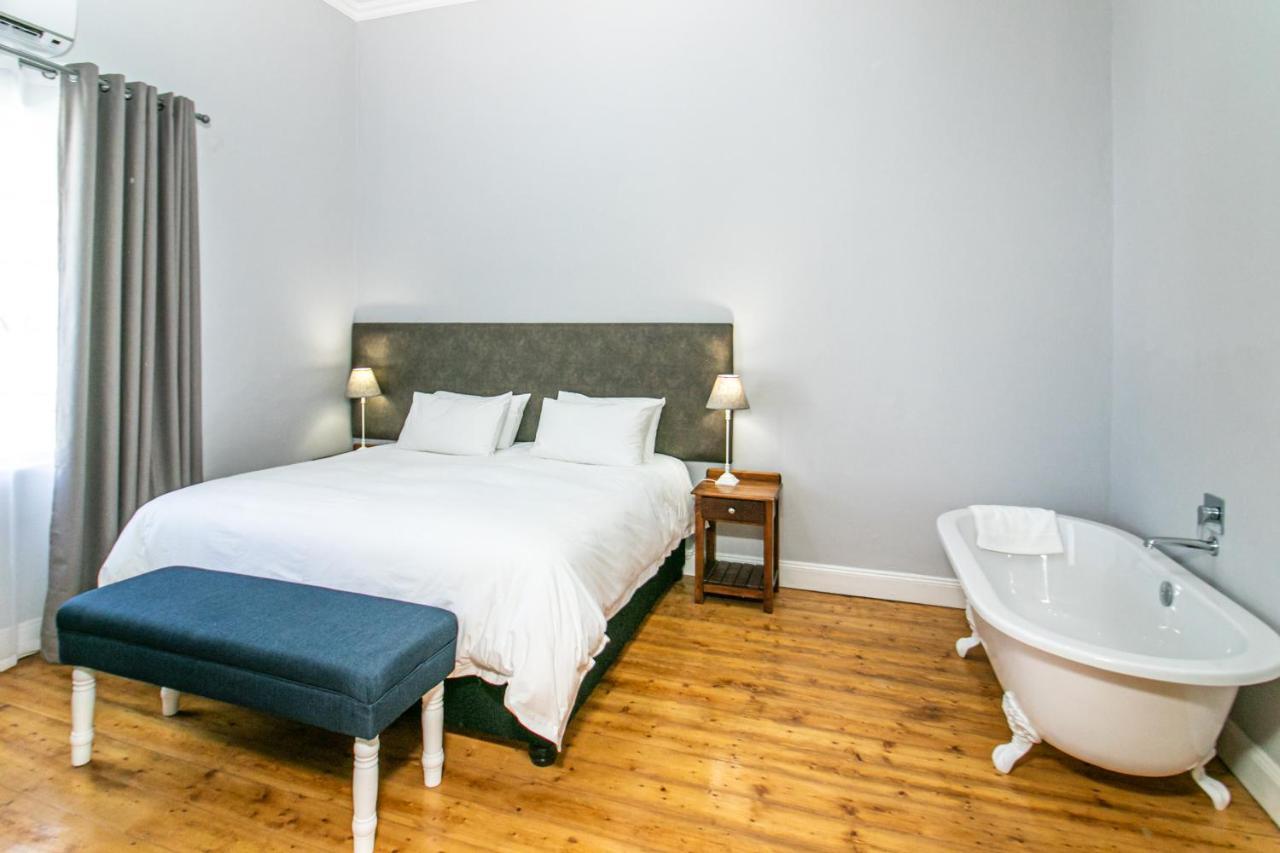 Victorian Square Guesthouse Graaff-Reinet المظهر الخارجي الصورة