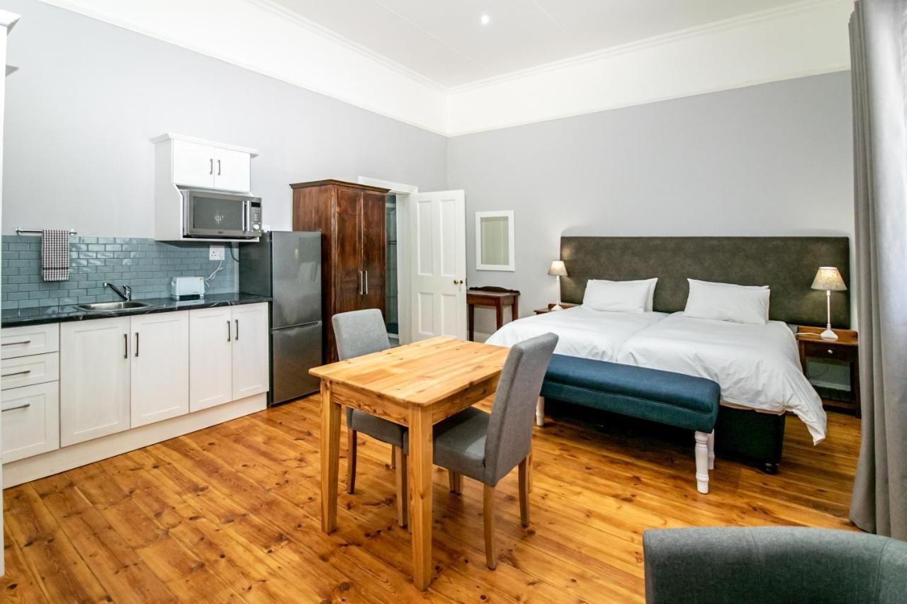 Victorian Square Guesthouse Graaff-Reinet المظهر الخارجي الصورة