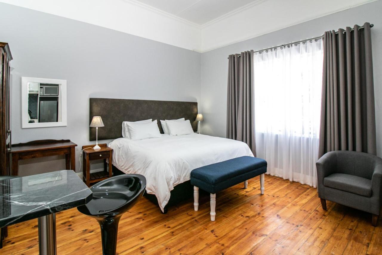 Victorian Square Guesthouse Graaff-Reinet المظهر الخارجي الصورة