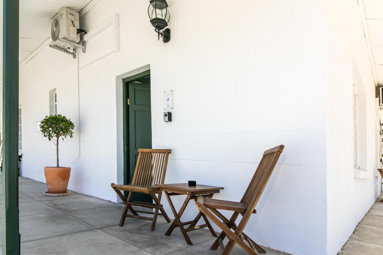 Victorian Square Guesthouse Graaff-Reinet المظهر الخارجي الصورة