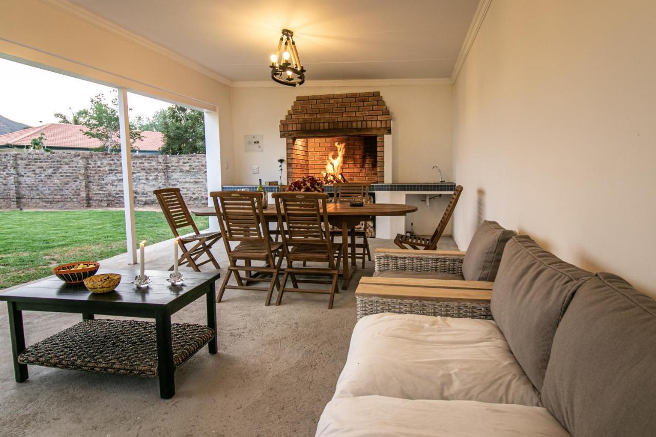 Victorian Square Guesthouse Graaff-Reinet المظهر الخارجي الصورة